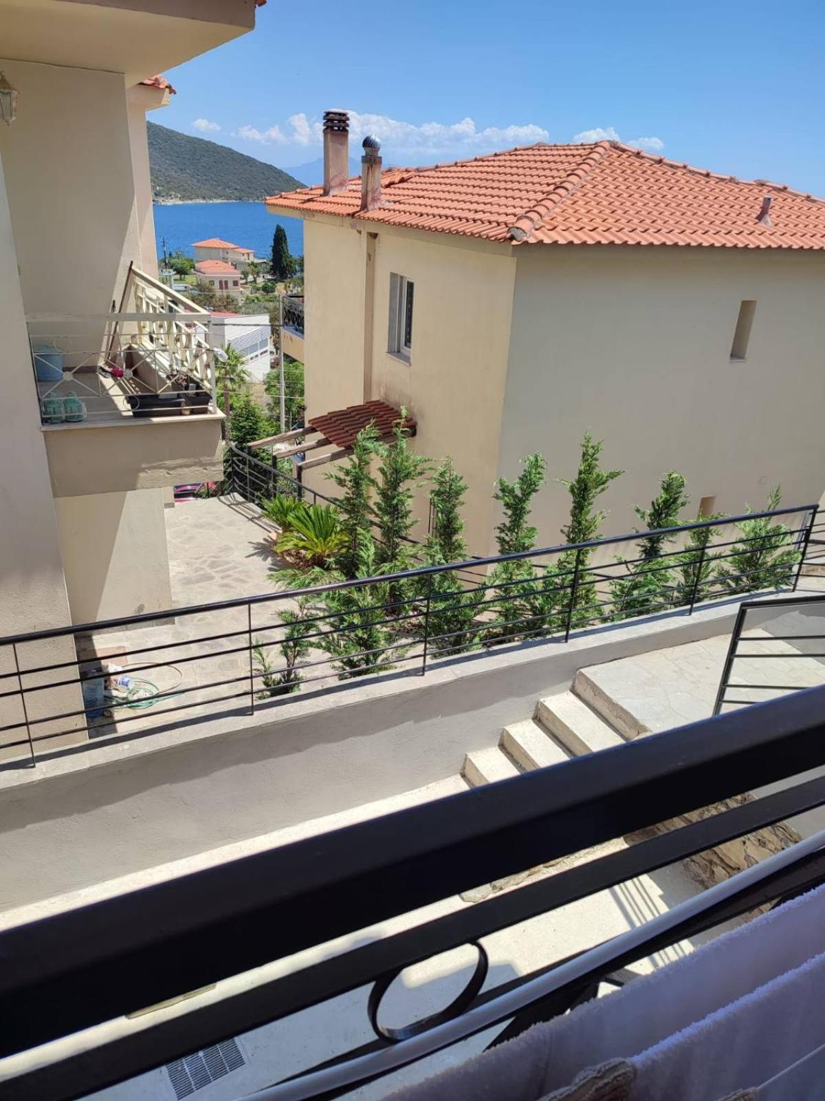 Ellis-Suites Nea Peramos Kavala المظهر الخارجي الصورة