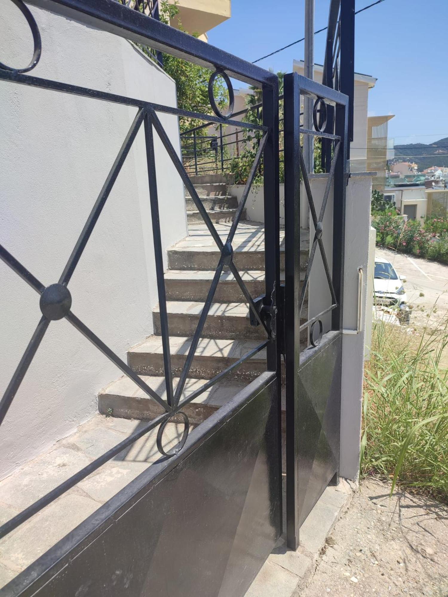 Ellis-Suites Nea Peramos Kavala المظهر الخارجي الصورة